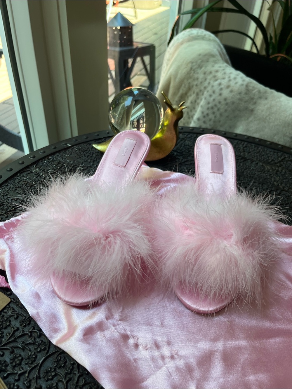SKIMS FEATHER KITTEN HEELS CHERRY BLOSSOM 38 7.5 - Picture 10 of 16